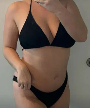 Brookee Tracy Thumbnail Picture