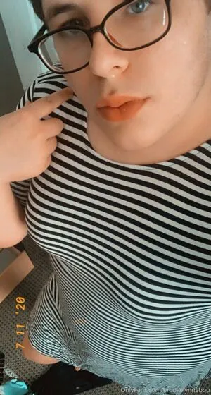 Brookelynnebou Thumbnail Picture
