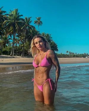 Bruna Rotta Thumbnail Picture