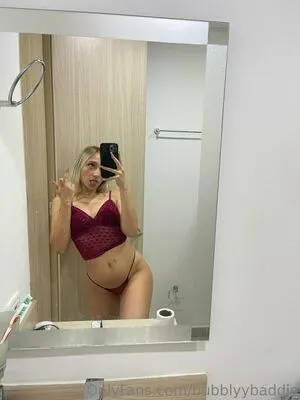 Bubblyybaddie Thumbnail Picture