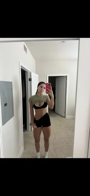 Builtbybells OnlyFans Leaked Free Thumbnail Picture - #Fl8razdAn1
