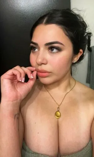 Bundleofmia OnlyFans Leaked Free Thumbnail Picture - #BeaTOVNgbi