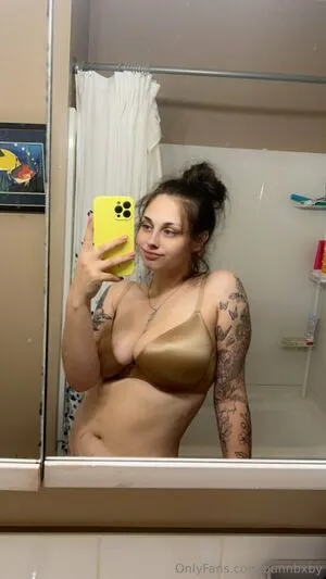 Bunnbxby Thumbnail Picture