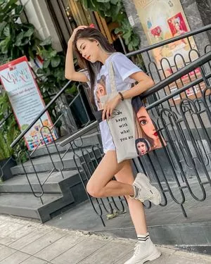 BunnyMutmai OnlyFans Leaked Free Thumbnail Picture - #XzWxocTnbk