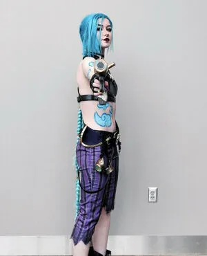 Bunnyyccoss Thumbnail Picture