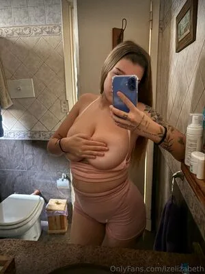 Busty Queen OnlyFans Leaked Free Thumbnail Picture - #pNSvglc0m4