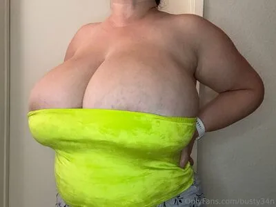 Busty34n Thumbnail Picture