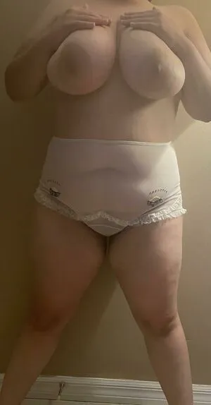 Bustybabymarie Thumbnail Picture