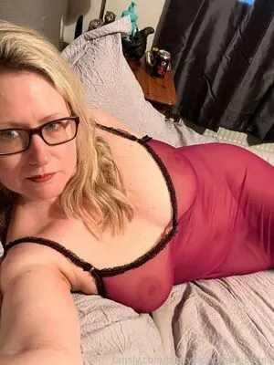 Bustyblondmombshell OnlyFans Leaked Free Thumbnail Picture - #aC1ffT5OXb