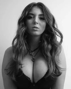 Bustybri OnlyFans Leaked Free Thumbnail Picture - #1H0ENr2UME