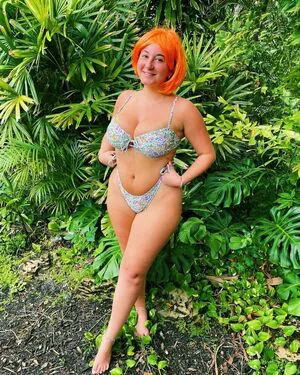 Bustybri OnlyFans Leaked Free Thumbnail Picture - #XF4BzopOKU