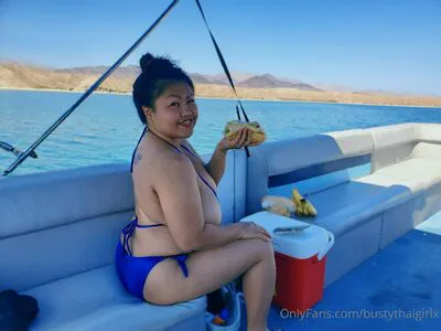 Bustythaigirlx OnlyFans Leaked Free Thumbnail Picture - #RZ3i4jajD6