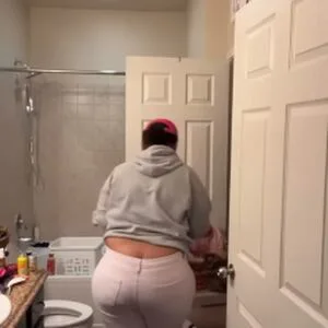 Buttcracks OnlyFans Leaked Free Thumbnail Picture - #n0Zw0dDb5w