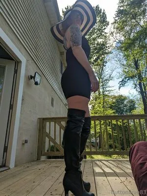Buttonlove83 OnlyFans Leaked Free Thumbnail Picture - #52ADFEw9Gx