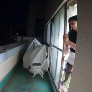 Buttsshot Thumbnail Picture
