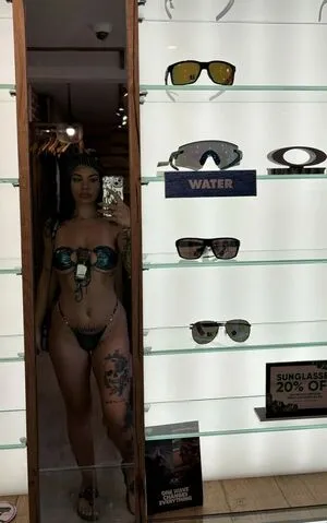 Bxrbiedollamanda Thumbnail Picture