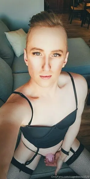 Cagedsissy2020 OnlyFans Leaked Free Thumbnail Picture - #gsvS5SswD8
