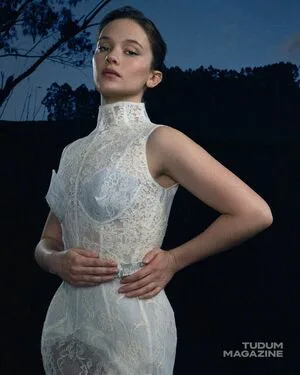 Cailee Spaeny OnlyFans Leaked Free Thumbnail Picture - #POGZTYOMy1