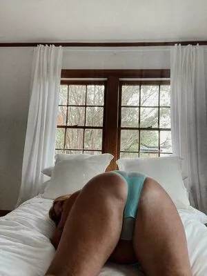 Callherkittyyyy Thumbnail Picture