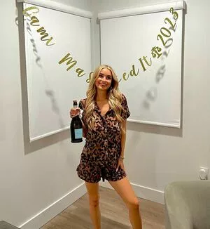 Cami OnlyFans Leaked Free Thumbnail Picture - #xAgT8lqaoW