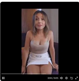 Camila Polizzi Thumbnail Picture