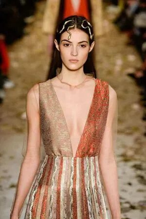 Camille Hurel Thumbnail Picture