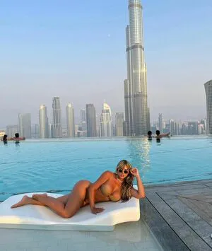 Camy Zimmer Br Thumbnail Picture