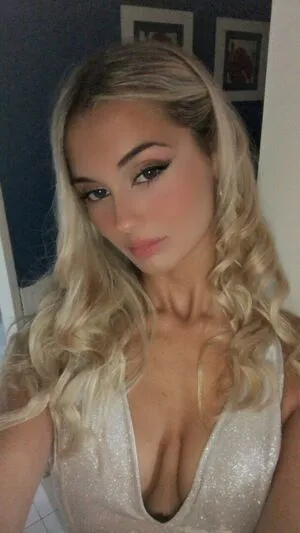 Cande Simoneit OnlyFans Leaked Free Thumbnail Picture - #0MUPgFfs1U