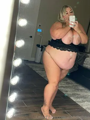 Candishea OnlyFans Leaked Free Thumbnail Picture - #7LzLavrg7x