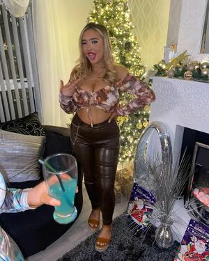 Caoimheeee OnlyFans Leaked Free Thumbnail Picture - #K5RP4rNML4