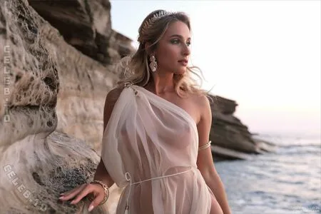 Cara Mell OnlyFans Leaked Free Thumbnail Picture - #K7vuTNP3cP