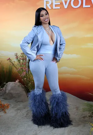 Cardi B OnlyFans Leaked Free Thumbnail Picture - #376bIWX2AI