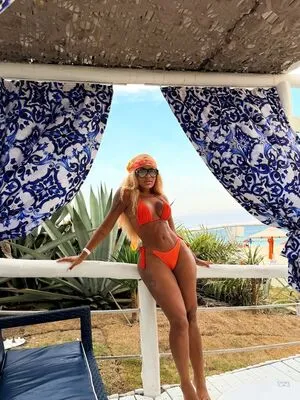 Cariucha OnlyFans Leaked Free Thumbnail Picture - #429LhALErP