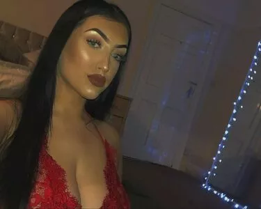 Carlee Verheul Profile Thumbnail