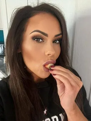 Carly Mae OnlyFans Leaked Free Thumbnail Picture - #16QfDpBMeI