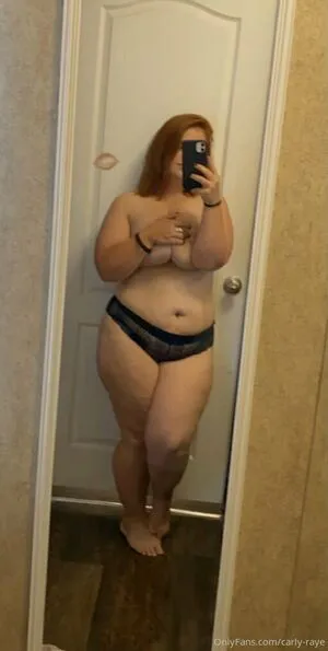 Carly Raye Thumbnail Picture