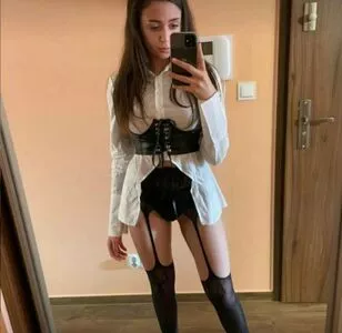 Carolina La Rosa Profile Thumbnail