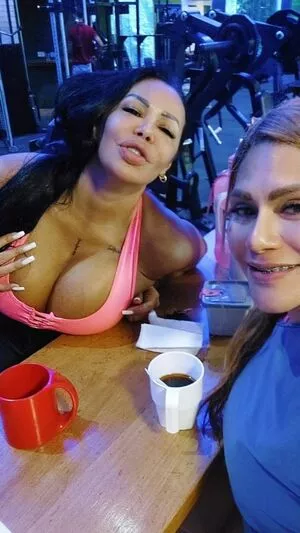 Carolina Luna Thumbnail Picture