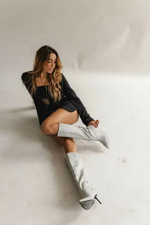 Carolina Luz Thumbnail Picture