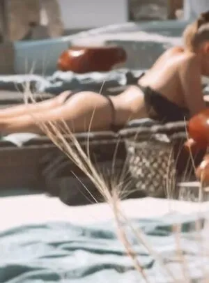 Caroline Thomas OnlyFans Leaked Free Thumbnail Picture - #xbWHRSbmCE