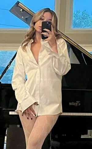 Carolinefbyron OnlyFans Leaked Free Thumbnail Picture - #dm3Sj1ZK9Z