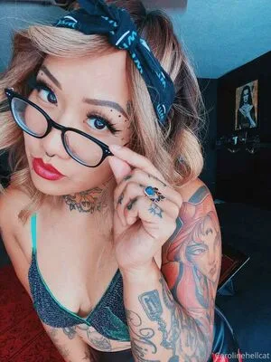 Carolinehellcat OnlyFans Leaked Free Thumbnail Picture - #2c0oOcWkT3