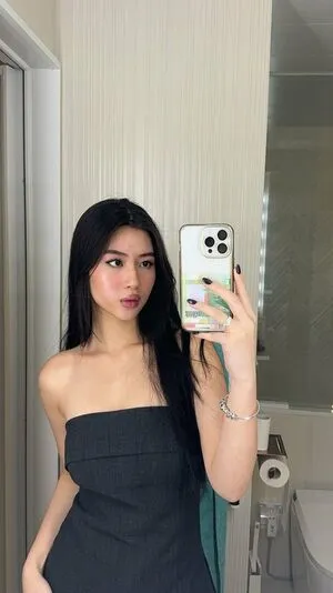 Carysyui Carys Thumbnail Picture