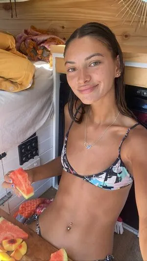 Cass Van Advantures OnlyFans Leaked Free Thumbnail Picture - #M2L7rj7WIm