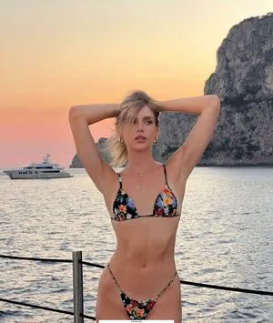 Cassandra Riley Thumbnail Picture