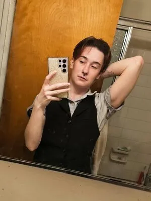 Cassian Vulpes OnlyFans Leaked Free Thumbnail Picture - #2jVkxmCgLy