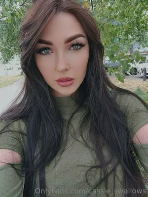 Cassie Swallows Thumbnail Picture