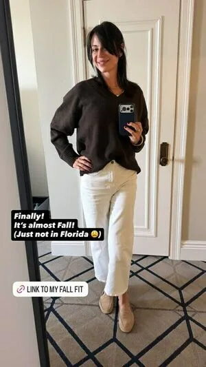 Catherine Bell OnlyFans Leaked Free Thumbnail Picture - #3khToPO3Kn