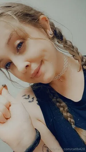 Catlb420 OnlyFans Leaked Free Thumbnail Picture - #S4KCblAZ1P