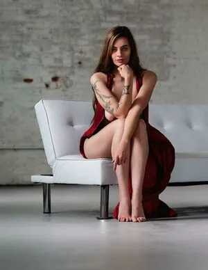 Catrinarae13 Thumbnail Picture